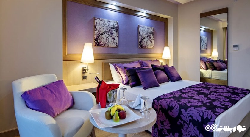 تخت بزرگ اتاق استاندارد	